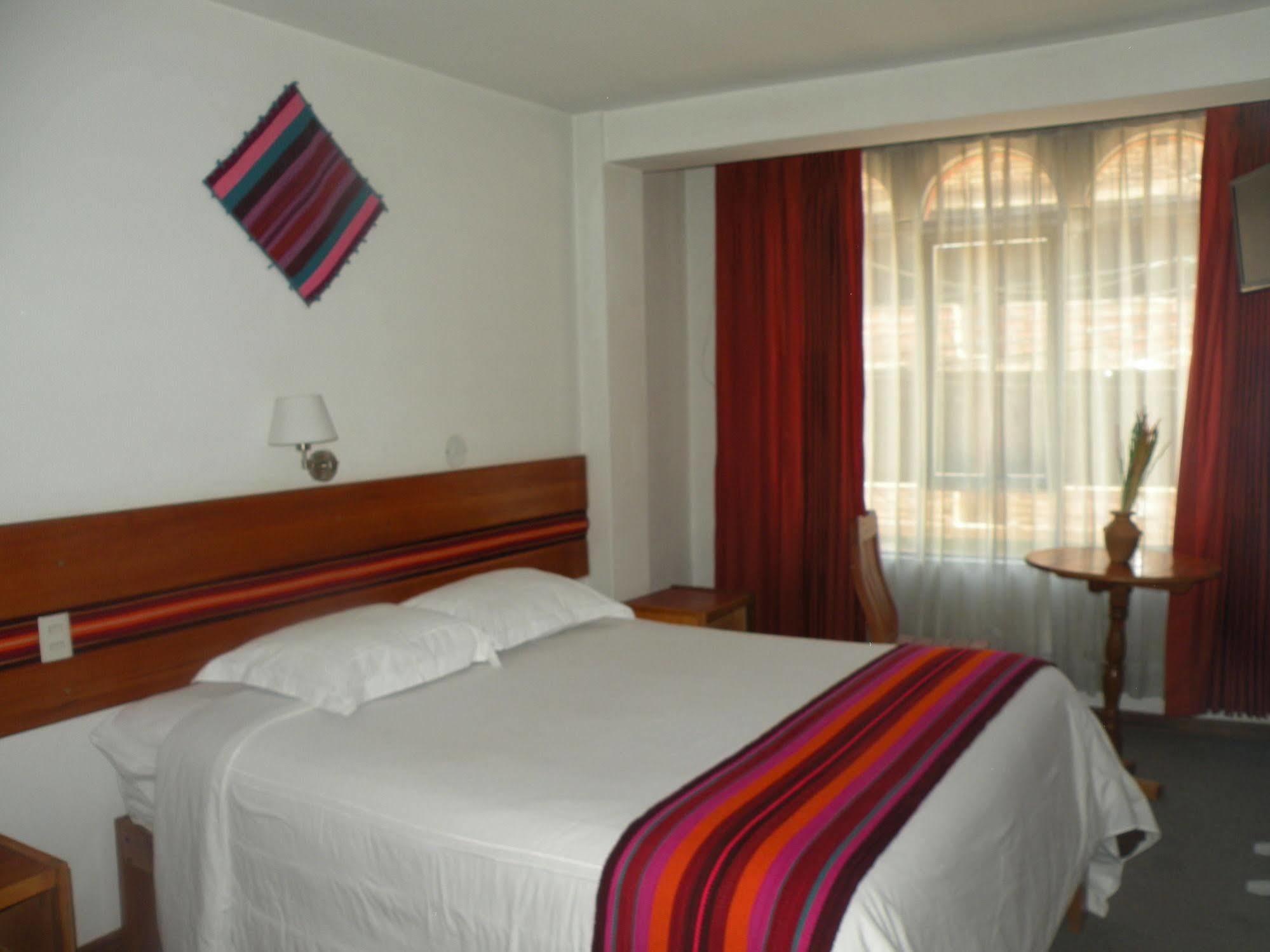 Cantuta Inn Пуно Экстерьер фото