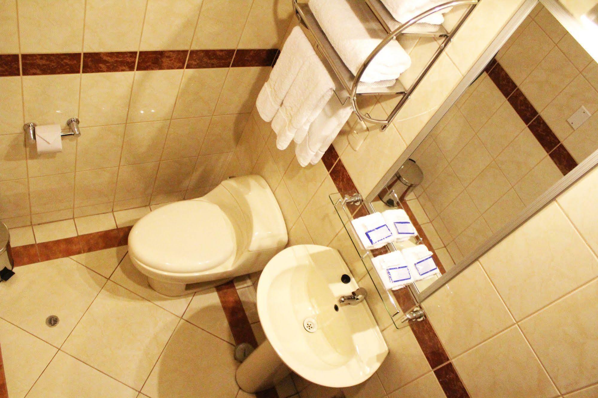 Cantuta Inn Пуно Экстерьер фото